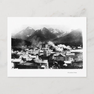 Cartão Postal Vista da cidade de Sitka, Alasca com Pirâmide