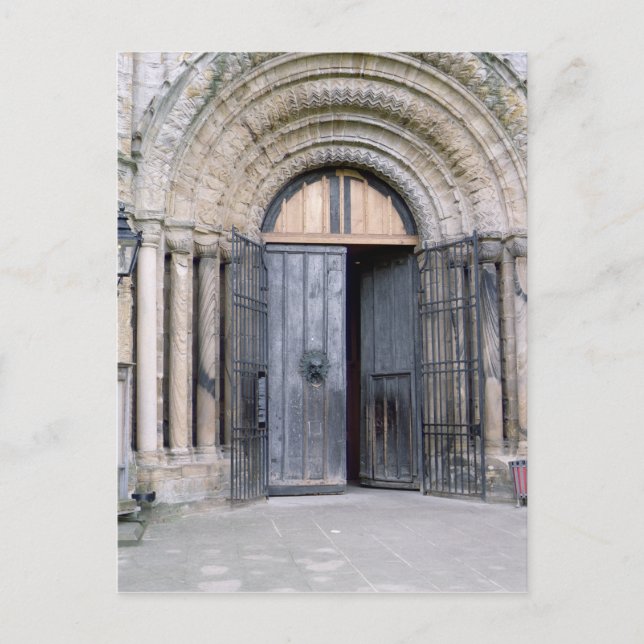 Cartão Postal Vista da Porta Norte da Catedral de Durham (Frente)