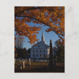 Cartão Postal Vista Foliar De ouro Da Igreja Do Cemitério