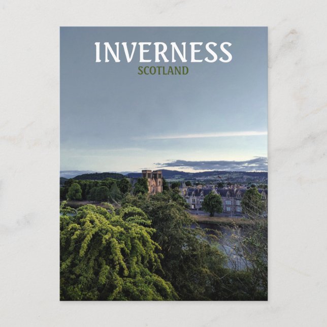 Cartão Postal Vista noturna de Inverness, Escócia, Reino Unido (Frente)