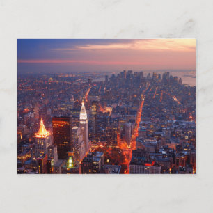 Cartão Postal Visualização da Cidade à Noite   Manhattan, NY