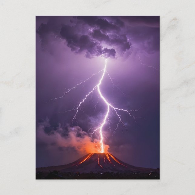 Cartão Postal Volcano Lightning Eruption Dramatic Night (Frente)