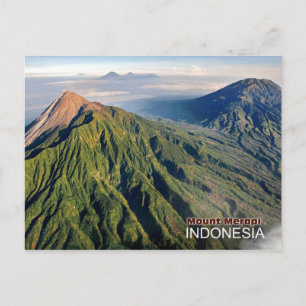 Cartão Postal vulcão Monte Merapi na Indonésia