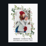 Cartão Postal Watercolor Greenery Berries Casal Natal<br><div class="desc">Elegante Watercolor Winter Greenery Merry Christmas Casal Photo Holiday Postcard inclui folhas de eucalipto e groselhas vermelhas.</div>