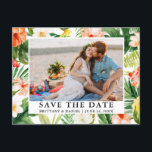 Cartão Postal Watercolor Tropical Coral Floral Salvar Data<br><div class="desc">Coral Tropical Floral,  Verde e Folhas de Palma Moderna em Aquarela Salva a Data Anúncio do Noivado Fotográfico Cartão Postal</div>