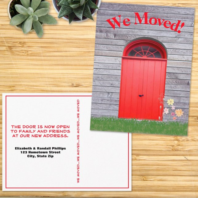 Cartão Postal We Moved Rustic Red Double Doors Flowers (Criador carregado)