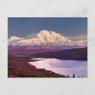 Cartão Postal Wonder Lake e Mt. Denali ao nascer do sol no