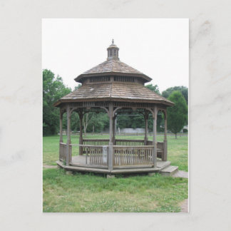 Cartão Postal Wooden Gazebo