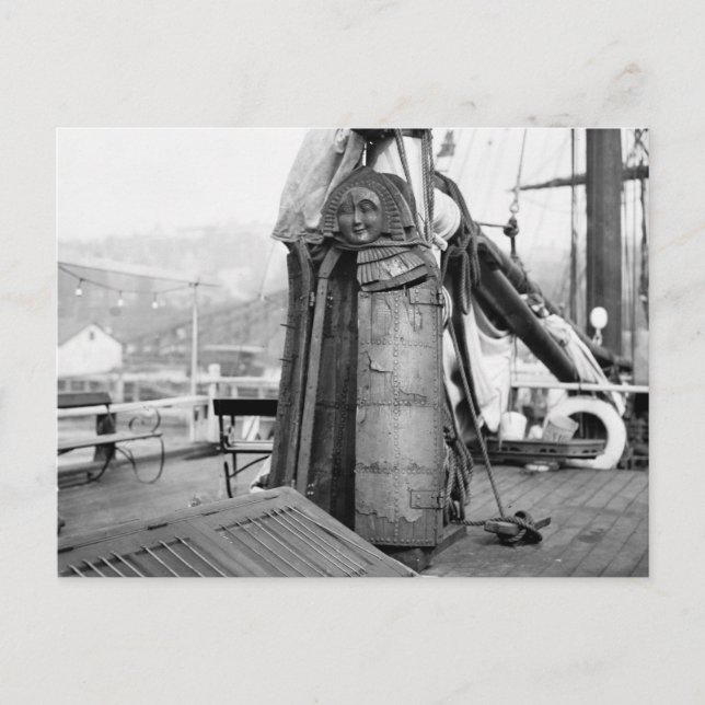 Cartão Postal Wooden Maiden, dispositivo de tortura, 1910 (Frente)