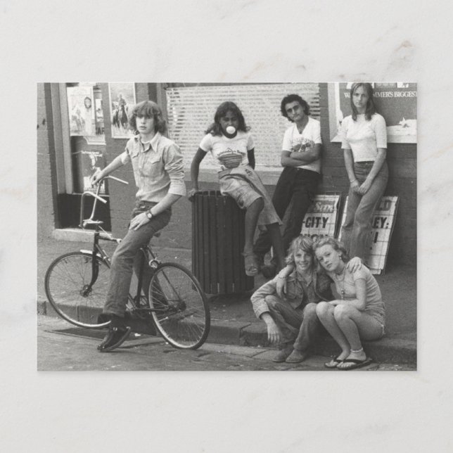 Cartão Postal Youths, Melbourne, 1976 (Frente)