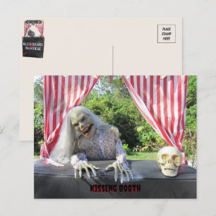 Cartão postal Zombie Beijando Booth