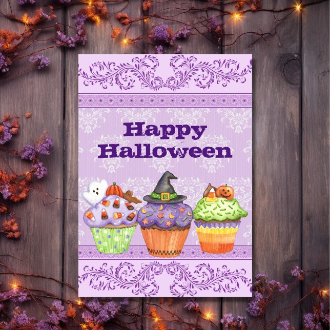 Cartão Pretty Purple Happy Halloween Cupcakes Holiday (Front - Pretty Purple Happy Halloween Cupcakes Holiday Card)