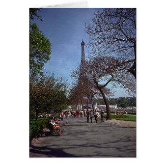 Cartão Primavera em Paris