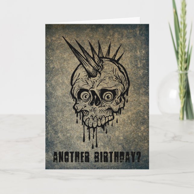 Cartão Punk Rock Rocker Skull com Mohawk Birthday (Frente)