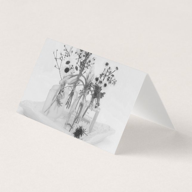 Cartão Quatro Garrafas e Flores Brancas (Frente)