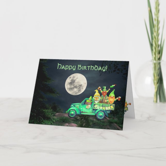 Cartão Que os Shenanigans comecem o feliz aniversário (Frente)