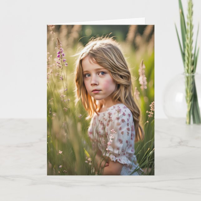 Cartão Rapariga De Aniversário No Verão (Frente)