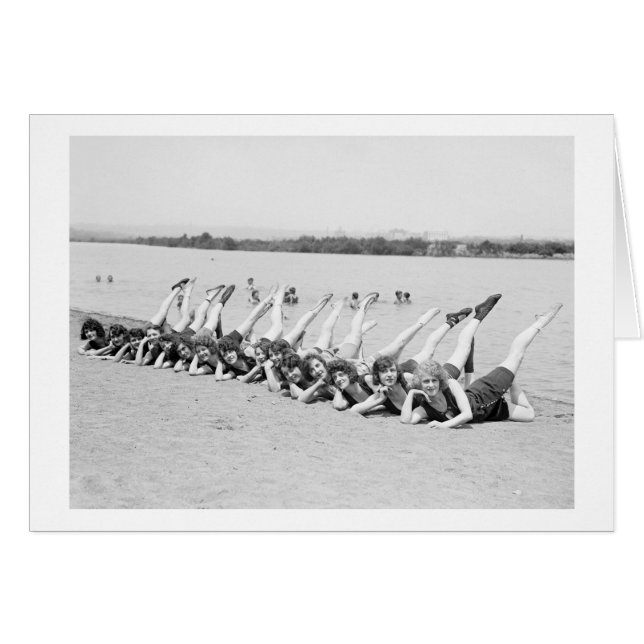 Cartão Raparigas 1920 (Frente Horizontal)