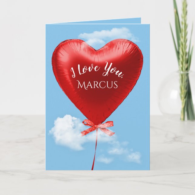 Cartão Red Heart Balloon por aniversário (Frente)