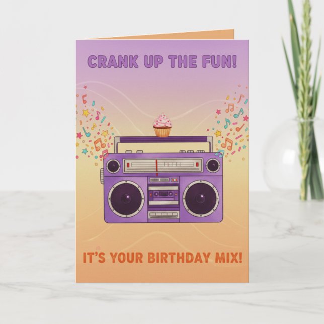 Cartão Retro Boombox "Crank Up The Fun" Birthday Card (Frente)