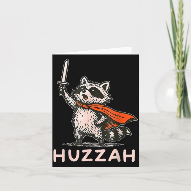 Cartão Retro Huzzah Raccoon Knight Funny Sword Meme Quote (Frente)