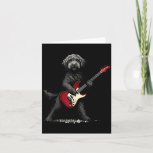 Cartão Rochoso Divertido Cachorro Goldendoodle Tocando Mú