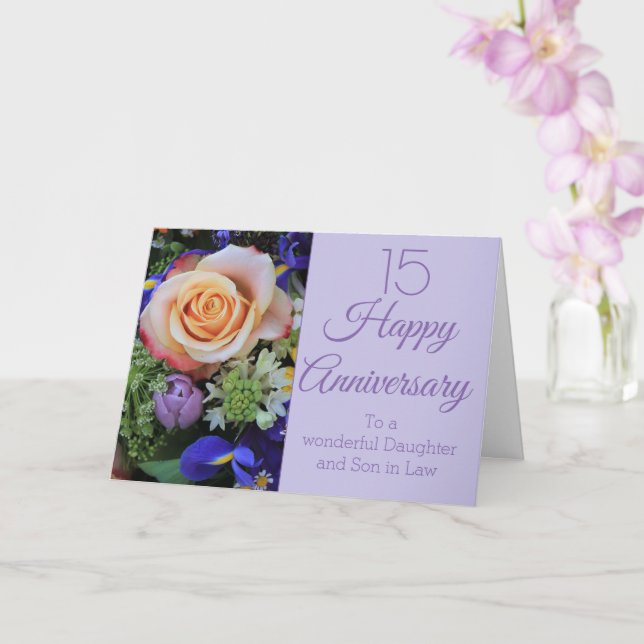 Cartão Rosas de aniversário de casamento totalmente perso (Orquídea)