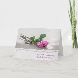 Cartão rosas rosa na praia para o aniversário de casament