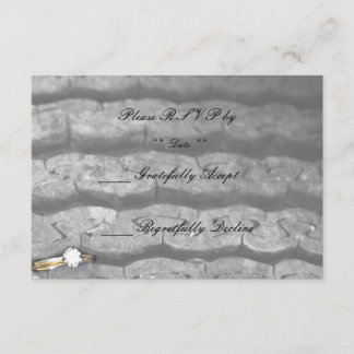 Cartão RSVP Anel na banda de rodagem de pneus