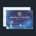Cartão RSVP Bar Bat Mitzvah Moderno Azul Cor de Água<br><div class="desc">Composto por uma escrita lúdica e uma tipografia serif; Tudo contra um pano de fundo de cor azul d'água. 
 
 Este foi projetado por materiais de terceiros selecionados,  exclusivos para o Zazzle.
 
 Disponível aqui:http://www.zazzle.com/store/selectpartysupplies</div>