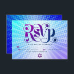 Cartão RSVP Bat Mitzvah Retro Boho Azul Gradiente Roxo<br><div class="desc">Tenha orgulho, alegria e mostre este marco do seu Bat Mitzvah favorito! Inclua esta placa de inserção de boho, retrô, RSVP personalizada para o seu evento. Típica divertida, moderna, arrojada, roxa e azul marinho com a tipografia sans serif moderna sobrepõe-se a um fundo de turquesa pop-luz e de raios quadrados...</div>
