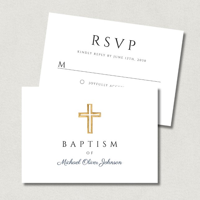 Cartão RSVP Batismo religioso entre Meninos Religiosos com Scr (Navy Blue Script Religious Cross Boy Baptism RSVP Card)