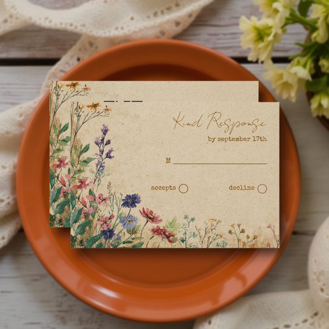 Cartão RSVP Beige Border Rustic Boho Wildflower Código QR (Criador carregado)