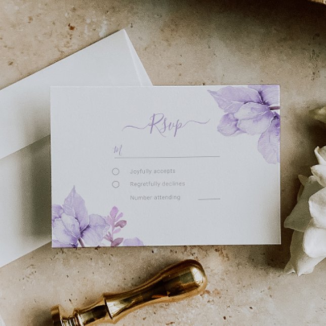 Cartão RSVP Belo Casamento Floral Roxo (Criador carregado)