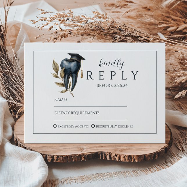 Cartão RSVP Blue Laurel Tooth Graduation Party (Criador carregado)