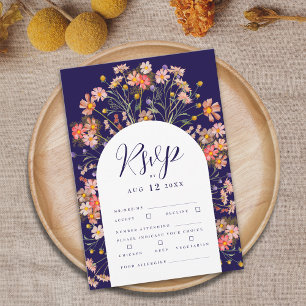 Cartão RSVP Boho Fall Rustic Wildflower Arch Wedch