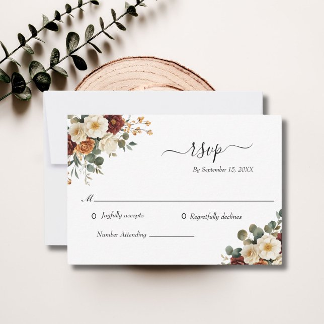 Cartão RSVP Burgundy Rust Cream Floral Elegante Casamento (Rust Cream Floral with Eucalyptus Wedding RSVP card)
