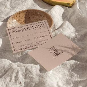 Cartão RSVP Casamento Burgundy Bege Clássico Dinheiro Antigo F