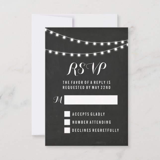 Cartão RSVP Casamento com Luzes de Corda de Verão Preto (Frente)