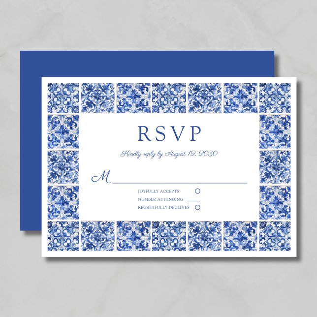 Cartão RSVP Casamento de Azulejos Azuis Elegante do Mediterrân (Elegant Mediterranean Blue Tiles Wedding RSVP Card)