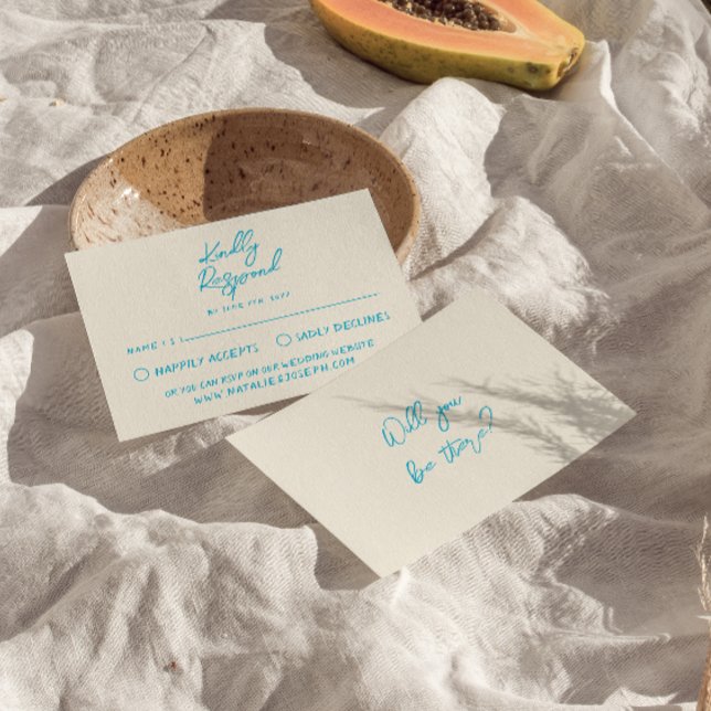 Cartão RSVP Casamento de Brincadeira Escrita com Mão Azul Retr (Criador carregado)