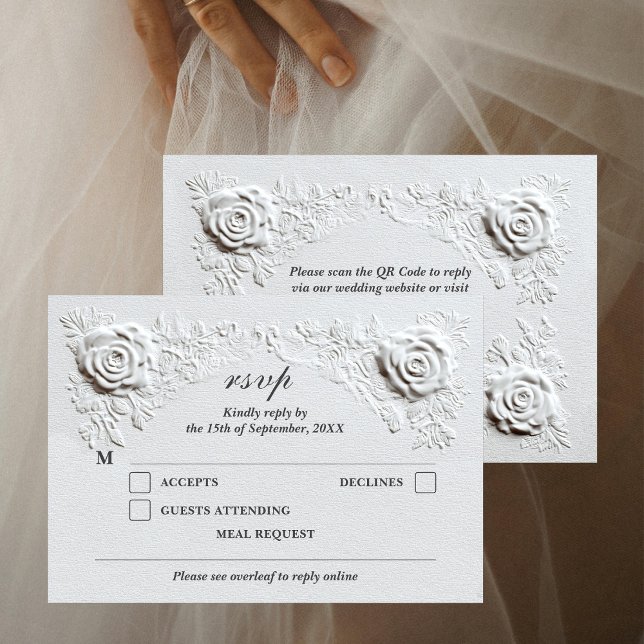 Cartão RSVP Casamento de Código QR de Script Elegante de Rosas (Criador carregado)