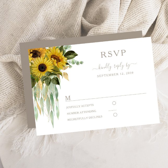 Cartão RSVP Casamento de Girassol Moderno de Taupe (Modern Taupe Sunflower Wedding RSVP Card)