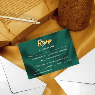 Cartão RSVP Casamento de Script Dourado e Verde Elegante Simpl
