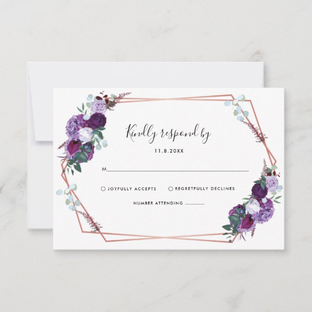 Cartão RSVP Casamento de Script Floral Roxo Moderno (Frente)