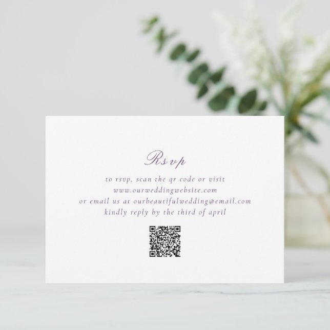 Cartão RSVP Casamento elegante de código QR roxo limpo (Em pé/Frente)