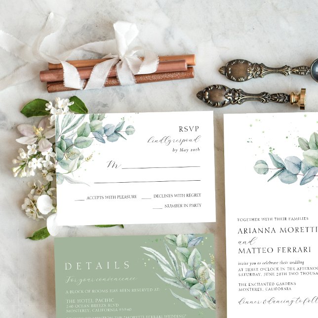 Cartão RSVP Casamento Eucalyptus Greenery Simples (Simple, sage green, modern wedding RSVP card with eucalyptus greenery)