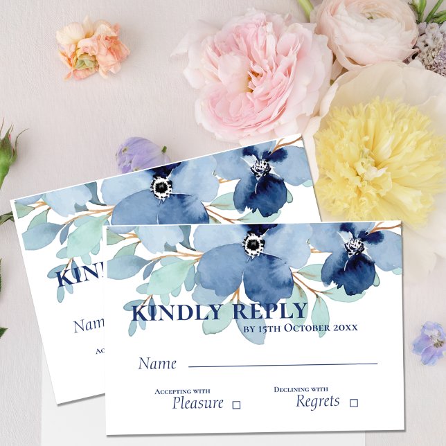 Cartão RSVP Casamento Floral Azul bonito (Pretty Watercolor Stale Blue Floral Wedding RSVP Card)