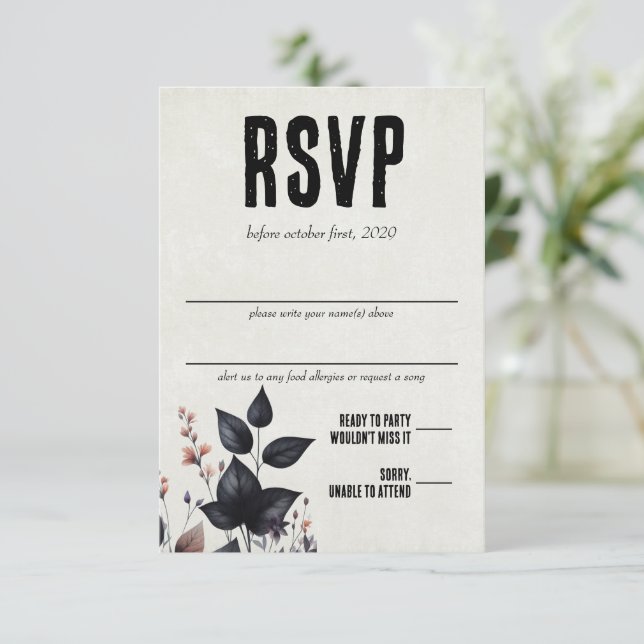 Cartão RSVP Casamento Floral de Halloween Gótico (Em pé/Frente)