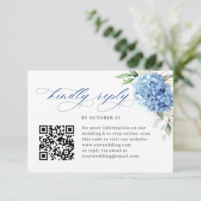 Cartão RSVP Casamento Floral de Hydrangea Blue Watercolor (Em pé/Frente)